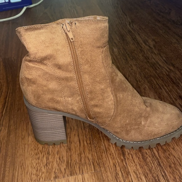 American Eagle Outfitters Boots - Picture 4 of 6